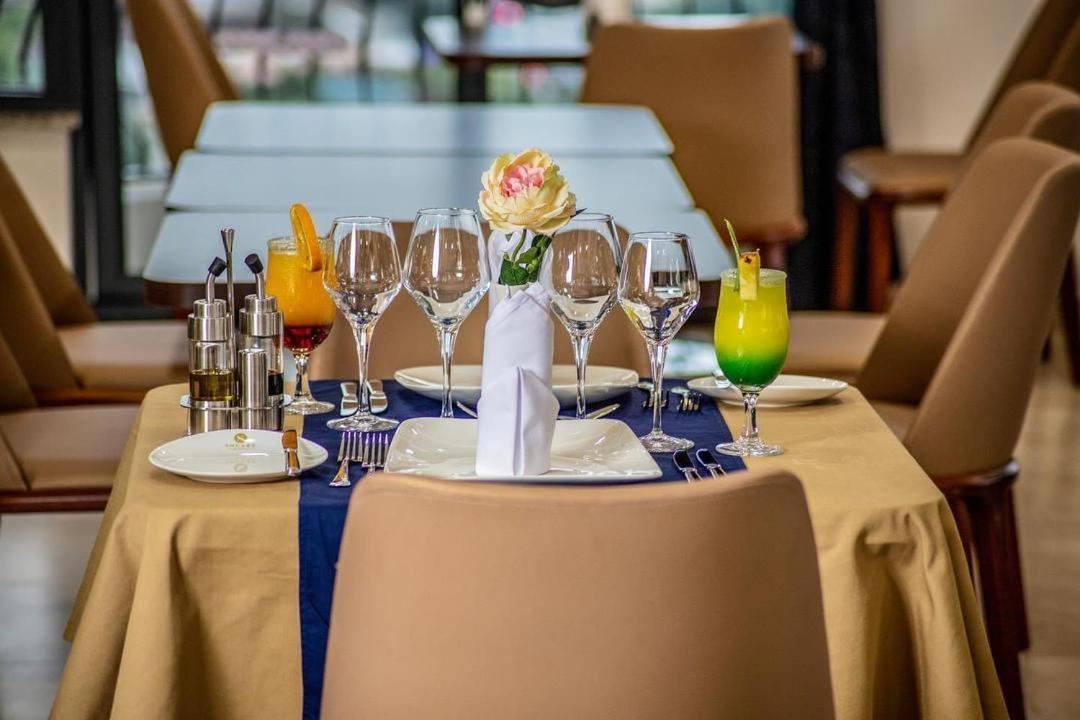 Souare Premium Hotel Konakry Zewnętrze zdjęcie
