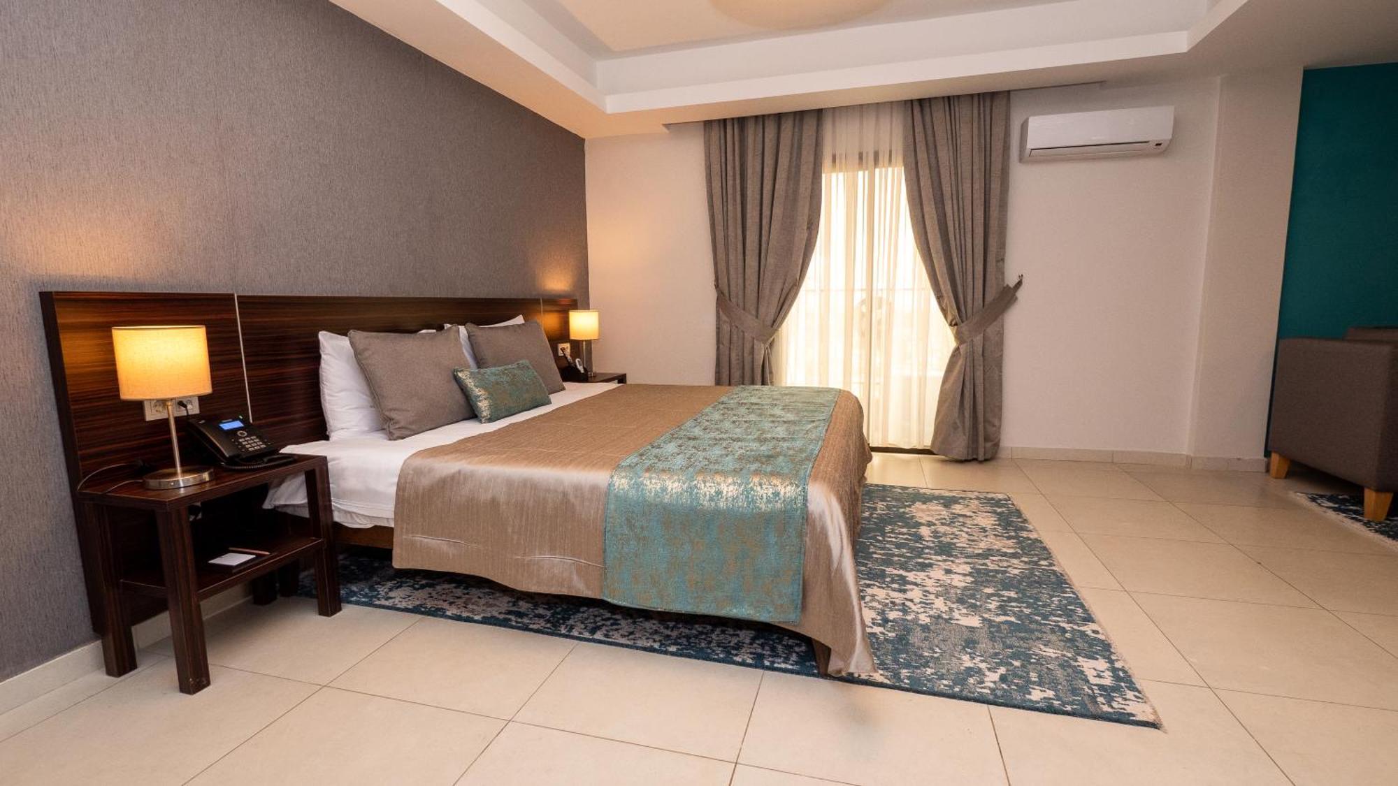 Souare Premium Hotel Konakry Zewnętrze zdjęcie